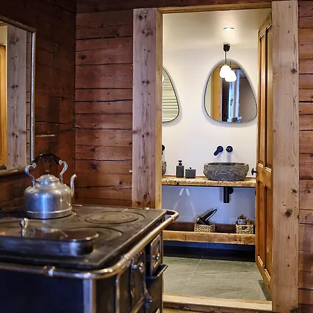 Spacieux Au Grand-bornand Avec Parking Et Animaux Admis - Fr-1-467-151 Chalet Le Grand-Bornand