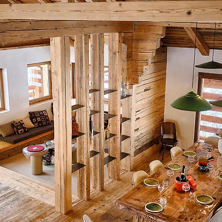 Chalet Spacieux Au Grand-bornand Avec Parking Et Animaux Admis - Fr-1-467-151 *